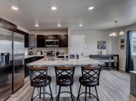 5BR Home With A View Game Room, hotel in Rapid City