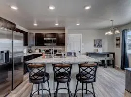 Backyard View Of Black Hills, Game Room, 5 Br's