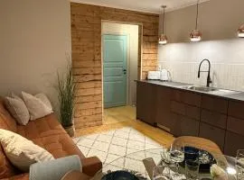 Stay Central! Stay cozy!