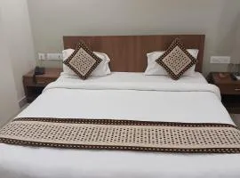 Sarovar Hills Hotel and Resort
