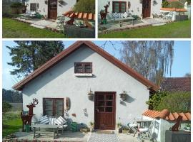 KRAGKAER Deer-Lodge B&B & Guest House - Unique Holiday Homes, ξενώνας σε Saeby