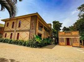 Tooro Green Courts