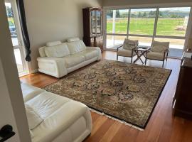 Greytown Martinborough mansion, hotel in Greytown