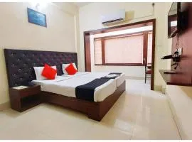 Hotel Bhagwat Near Temple