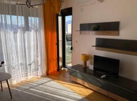 Sears Residence Apartments, hotel in Tivat