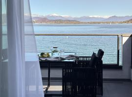 Aquavista Residence - Lake & Poolside Vacation Homes, hotel in Castelletto sopra Ticino
