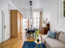 Tango Apartment Budapest- your home in downtown