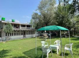 White House, hotel v destinaci Šrínagar
