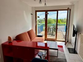 La Terrasse vue étangs, Babyfoot, jeux de société by BookingFuté, hotel a Socourt