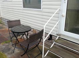 3 bed 2 bath Static on parkdean morecambe, hotell i Morecambe