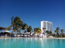 Midtown Apto in Town Center, hotel v destinaci Río Hato
