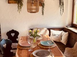 Rheingaulodge -Ihre Auszeit am Rheinsteig, chal&eacute; alpino em Oestrich-Winkel