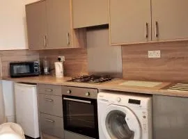 One Bedroom House by Brookland Stays Serviced Accommodation Short Lets Leedswith Free WiFi