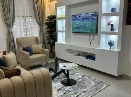 Silverest Place