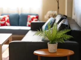 Fabulous 3bdrm Home With Parking