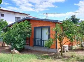 Charming wooden house with access to a large garden