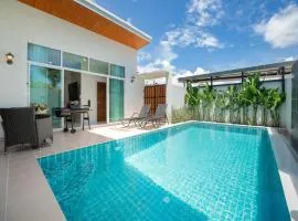 Family villa with Private swimming pool Phuket