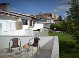 SANTA RITA Guesthouse B&B, ξενοδοχείο σε Vila Nova de Gaia