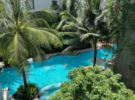 Bangtao Beach Apartments