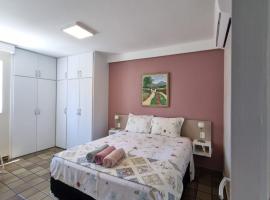 Apartamento de 3 quartos a 100 metros da Praia de Boa Viagem