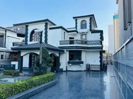 4Bhk Villa Private pool