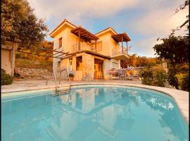 Hikers Villa Trail 5 & 6, Hotel in Skiathos-Stadt