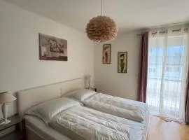 Seewohnung mit Terrasse