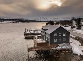 Arctic Seaside Villa