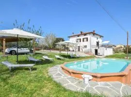 Awesome Home In Marciano Della Chiana
