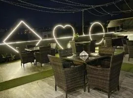 Gold Caffe & Restaurant