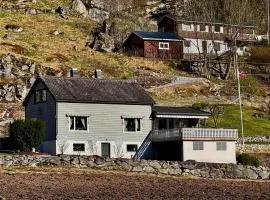 4 bedroom house in beautiful Oldedalen