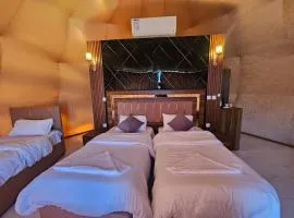RUM VICTORIA lUXURY CAMP