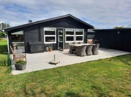 Cozy Summer House In Lønstrup For 5 People,、ロンストラップのホテル