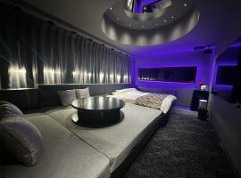 Fun3 -Adult Only-, hotel en Yokohama