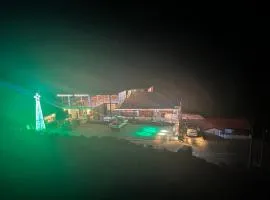 Singing hills hotel