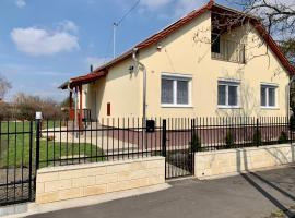 Andi Vend&eacute;gh&aacute;z - Poroszl&oacute;, cottage &agrave; Poroszl&oacute;