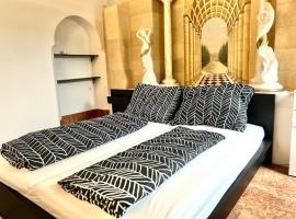 HONOR - Nest, hotel v Linci