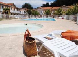 Spacieux T3 Piscine à Anglet, hotel a BIQ