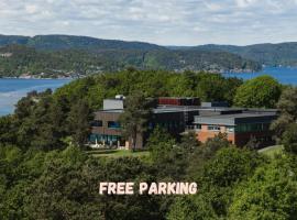 Ansgar Summerhotel, hotel in Kristiansand