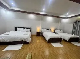The Leaf Hotel SR