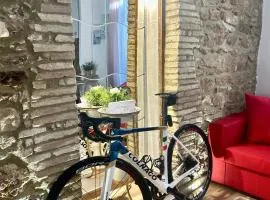 B&B La Dimora di Tommaso Apartment - Dimora storica Bike Friendly