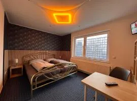 Haus Mia Low Budget Apartment