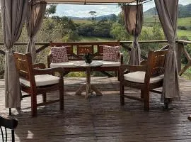 Casa alto padrão 4 Suítes na montanha com vista espetacular