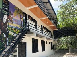 Apartamentos Brisas de la Rivera, hotel v destinaci Monterrey