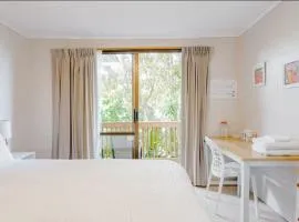 Joe & Mary's Cosy homestay room