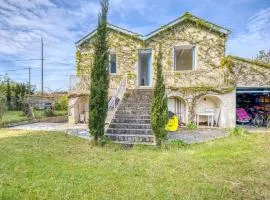 3 Bedroom Stunning Home In Le Château-Doléron