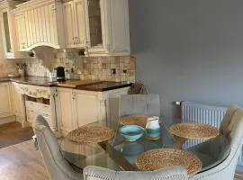 160m piękny stylowy dwupoziomowy dom