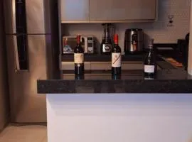 Casa completa com área gourmet e piscina -2 quartos