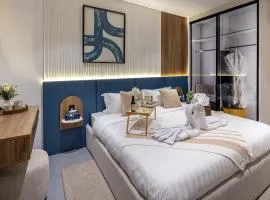 Delmar Luxury 2BR Apartment 1