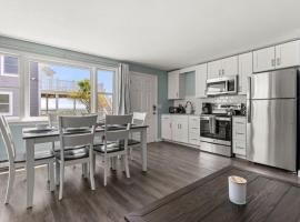 Harbor Serenity Private Deck Updated Kitchen, apartamento en Rye